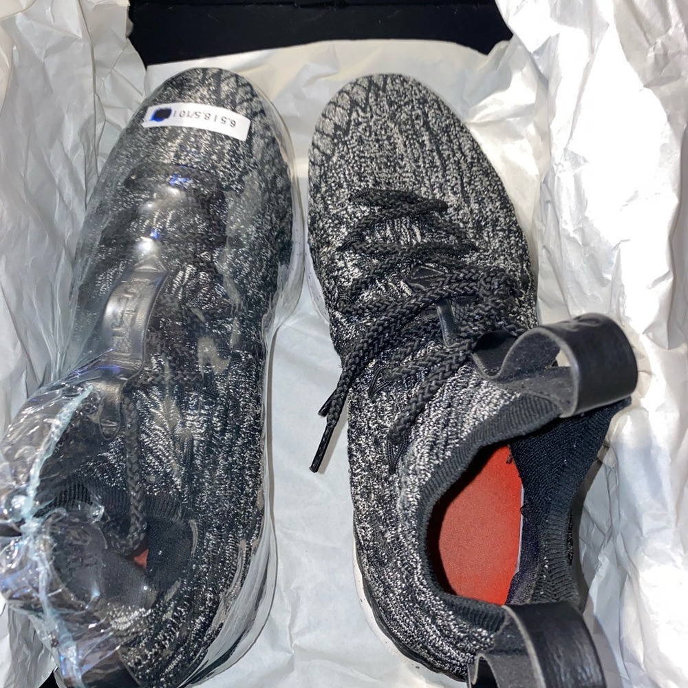 Lebron James basketball shoes